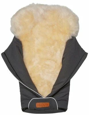 Nordlys Saga Lammeskinnspose, GrÄ/Naturell - Bilde 2